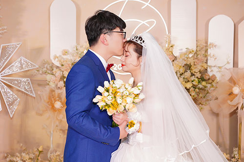 上海新郎新娘婚礼过程拍摄